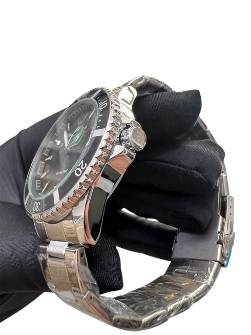 Emporio Armani Automatic Diver με ασημί μπρασελέ